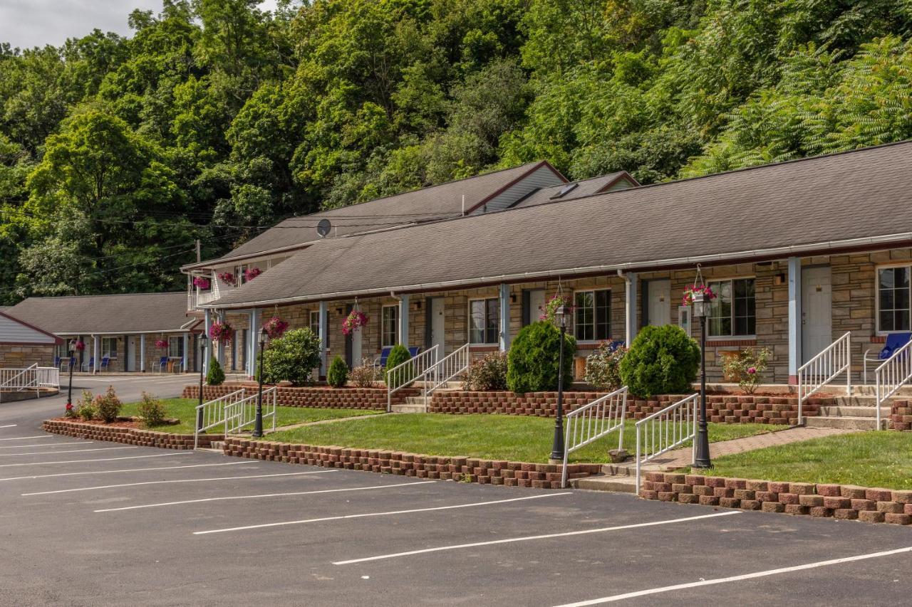 Budget Inn Watkins Glen Bagian luar foto